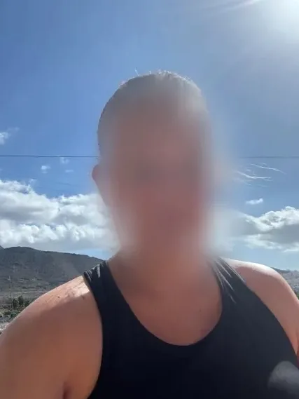Carla, 37