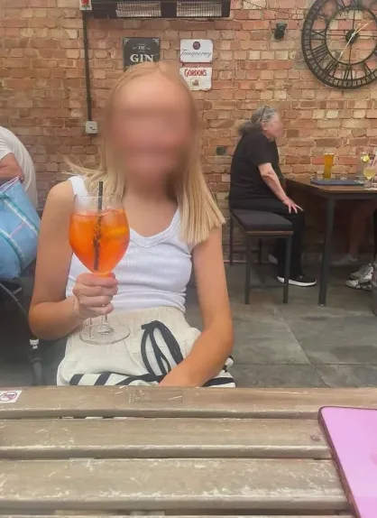 Christina, 26