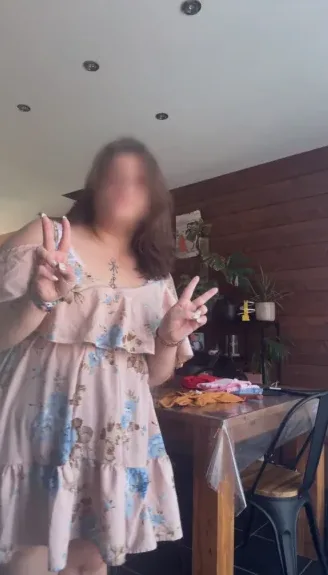Linda, 23
