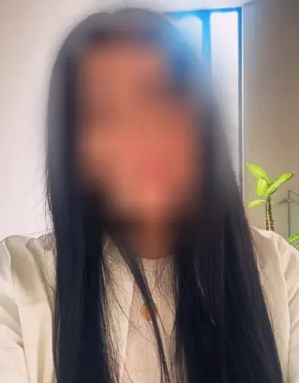 Lotta, 37