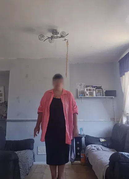 Lotta, 35