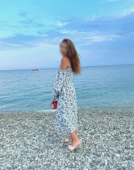 Nadja, 39