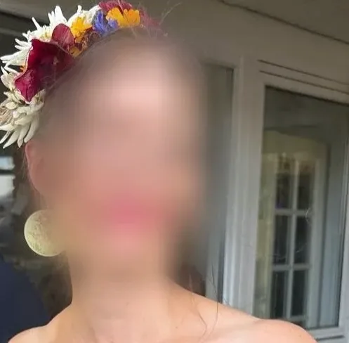 Pia, 40