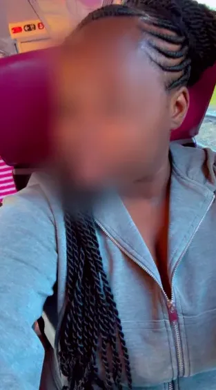 Romy, 21