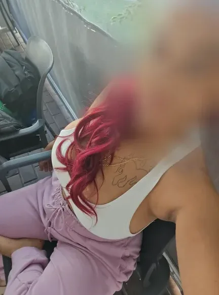 Sandra, 36