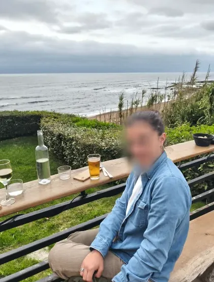 Tanja, 25
