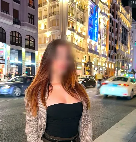 Yasmin, 26